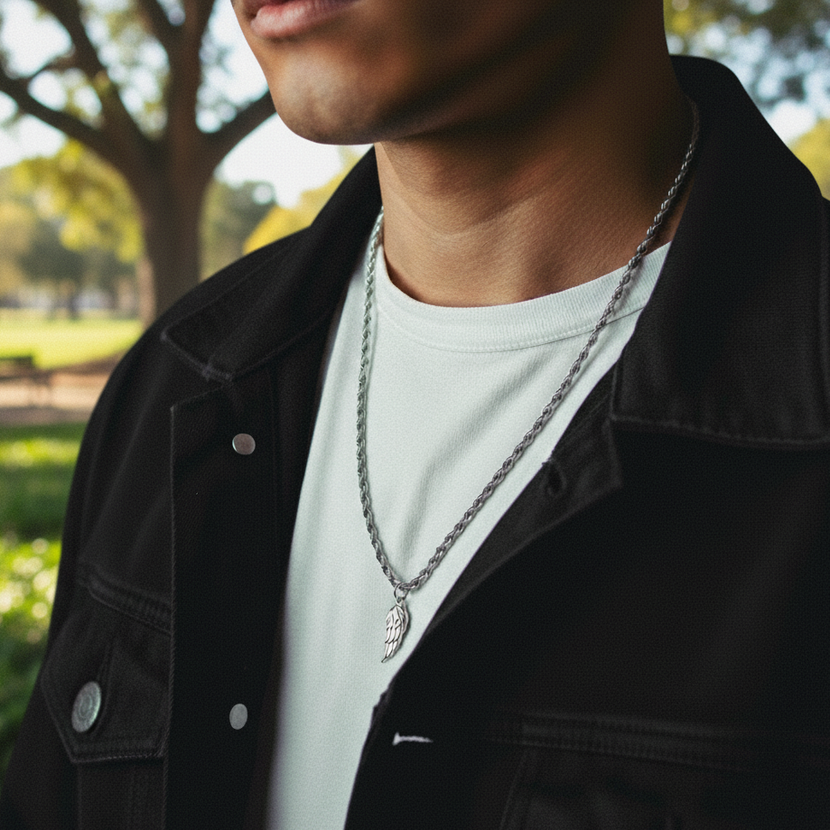 Wing Pendant Chain (Silver)