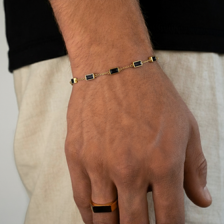 Black Gemstone Bracelet (18k Gold)