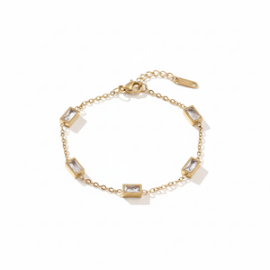 White Gemstone Bracelet (18k Gold)