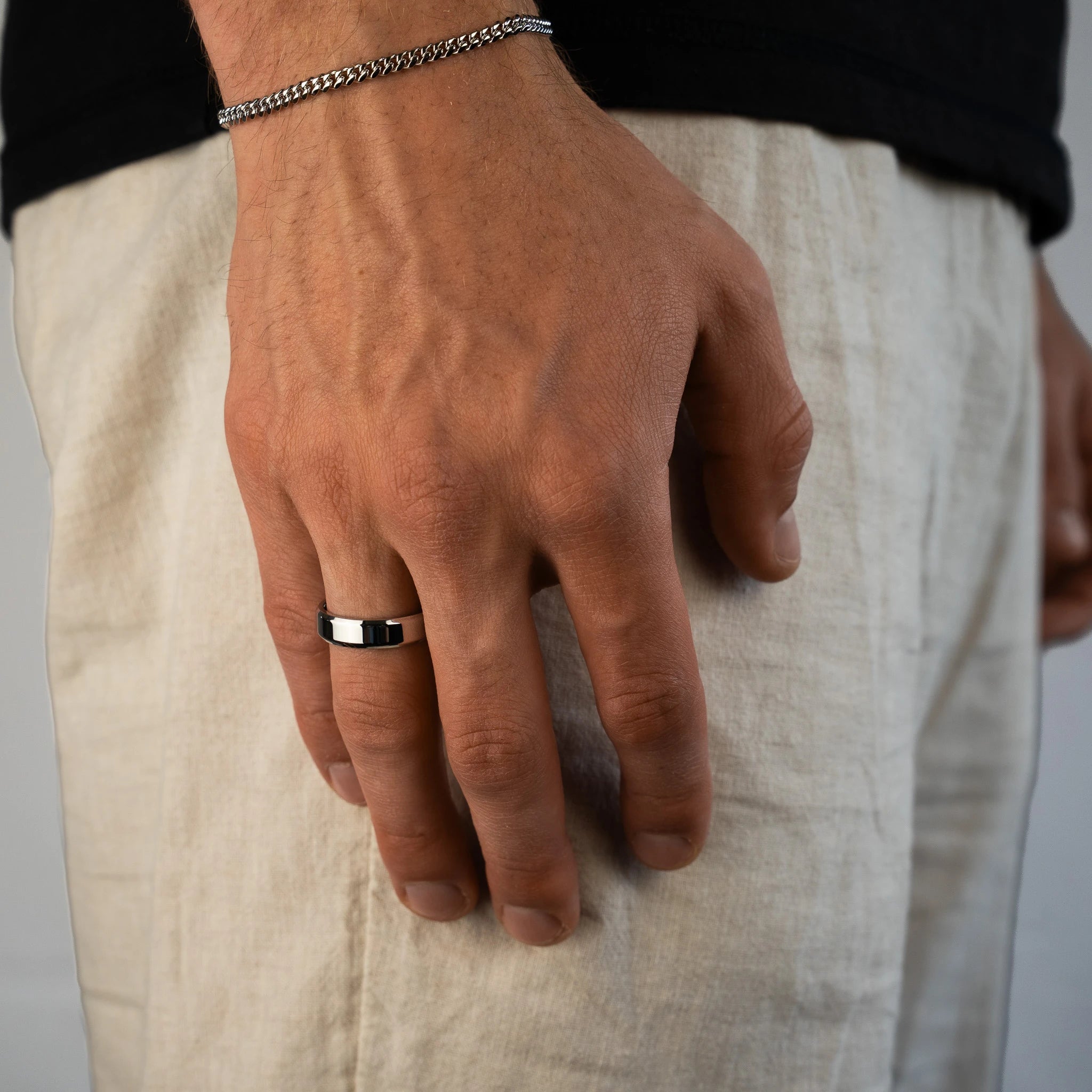 Minimalistic Classic Ring Silver