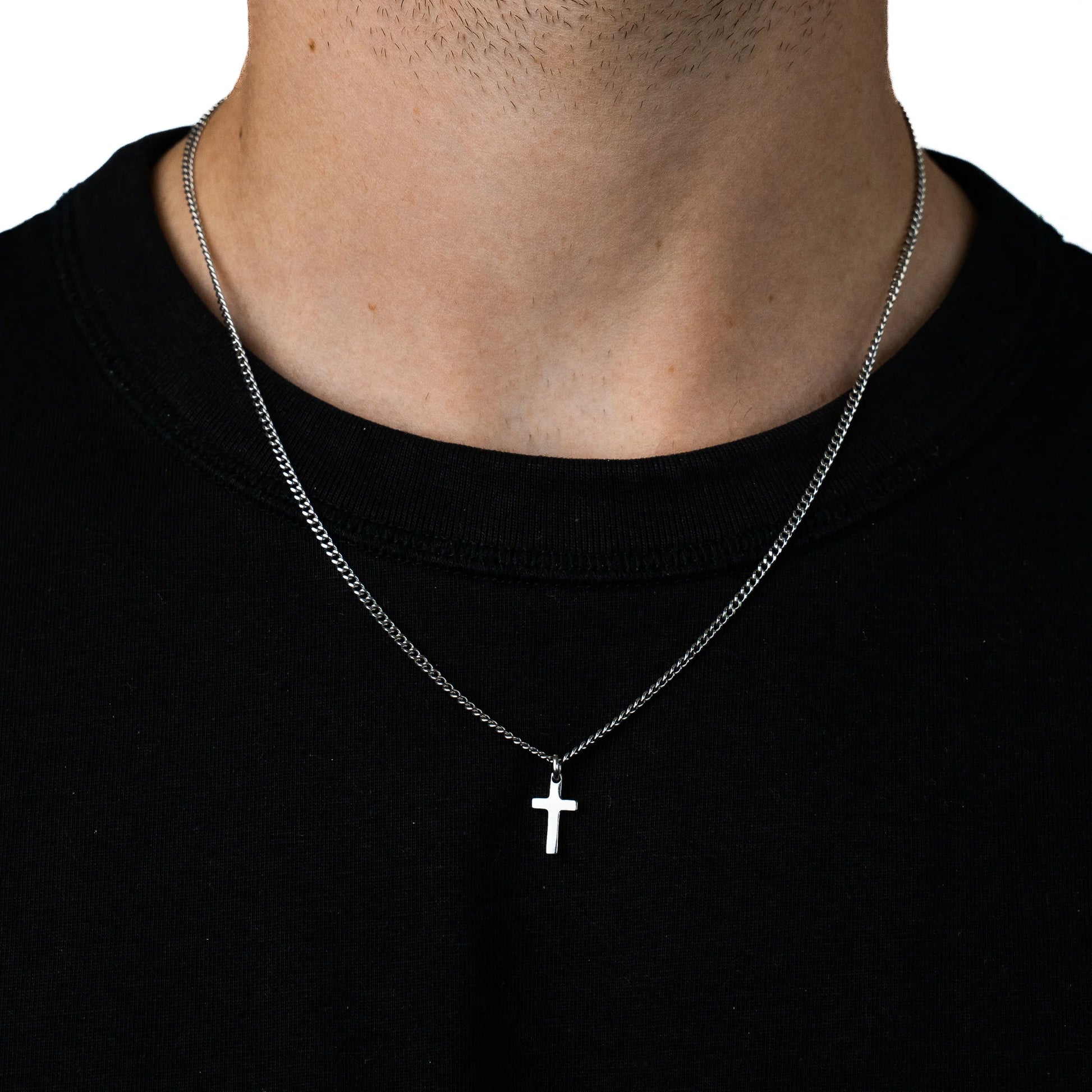 Minimalistic Cross Pendant Chain Silver