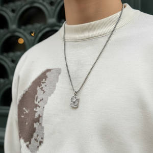 Minimalistic Northstar Pendant Chain Silver